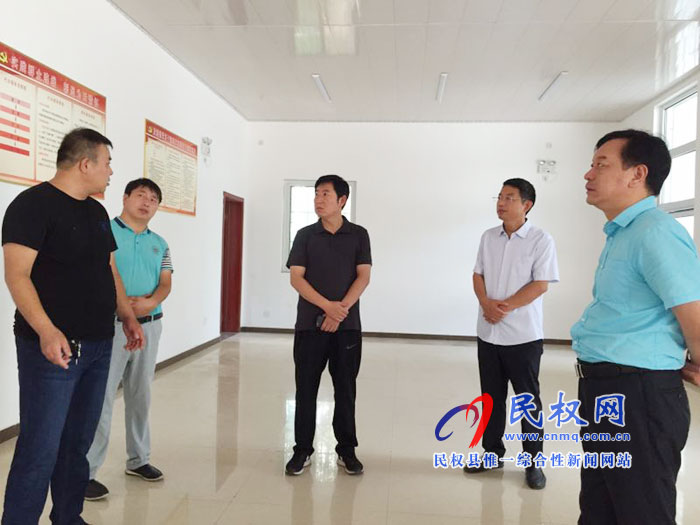 縣委常委、宣傳部長屠志遠(yuǎn)深入龍?zhí)伶?zhèn)王玉環(huán)村開展“三五”基