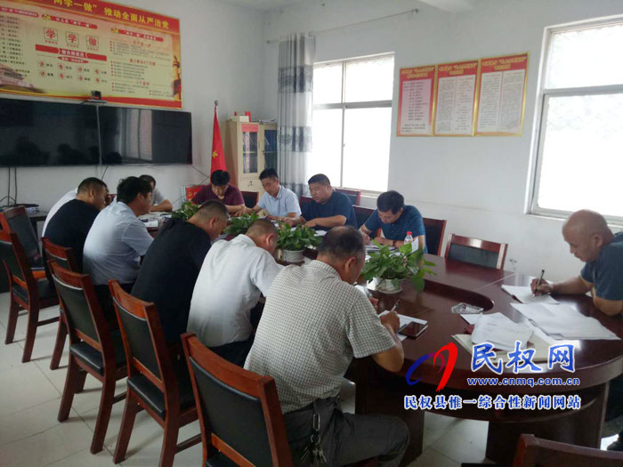 我縣各單位、各鄉(xiāng)鎮(zhèn)（街道辦）迅速傳達(dá)貫徹全縣全面提升脫貧攻堅(jiān)質(zhì)量決戰(zhàn)決