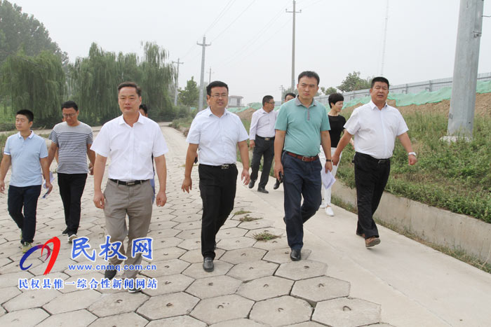 全國集中式飲用水水源地環(huán)境保護(hù)專項督察組一行蒞臨我縣 全國集中式飲用水水源地環(huán)境保護(hù)專項督察組一行蒞臨我縣