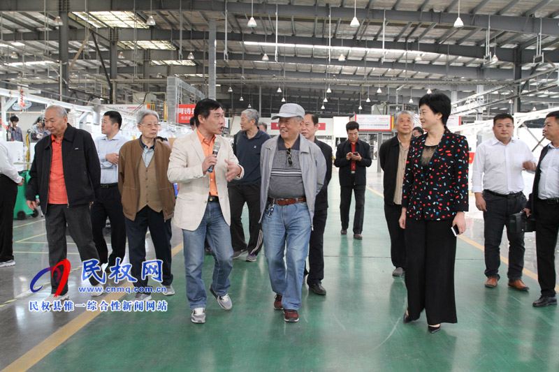 省人大常委會離休干部調研我縣高新區(qū)企業(yè)發(fā)展情況