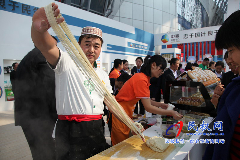 2018第二屆民權(quán)·中國(guó)好糧油產(chǎn)銷(xiāo)對(duì)接博覽會(huì)精彩紛呈 2018第二屆民權(quán)·中國(guó)好糧油產(chǎn)銷(xiāo)對(duì)接博覽會(huì)精彩紛呈