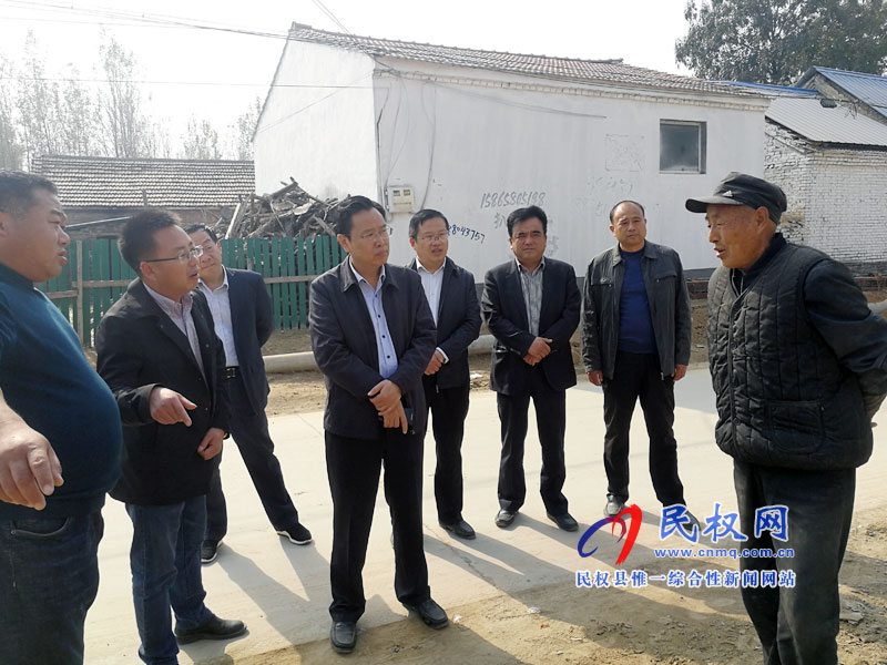 縣委書記姬脈常到程莊鎮(zhèn)調研脫貧攻堅工作 縣委書記姬脈常到程莊鎮(zhèn)調研脫貧攻堅工作