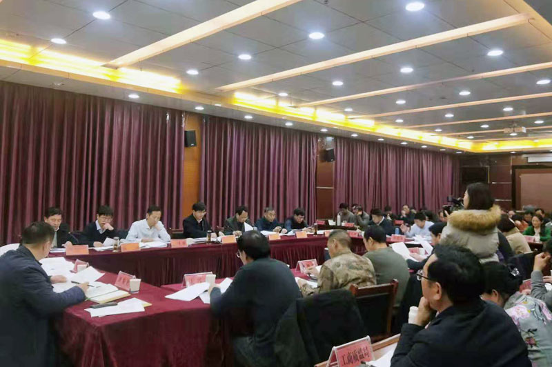 縣政府召開第十九次常務(wù)會議 縣政府召開第十九次常務(wù)會議