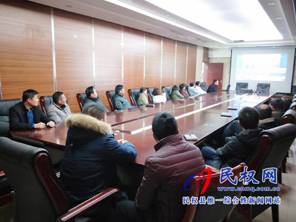 我縣各鄉(xiāng)鎮(zhèn)（街道辦）、縣直各單位認(rèn)真組織全體干部集中收聽(tīng)收看慶祝改革開(kāi)放40周年大會(huì)