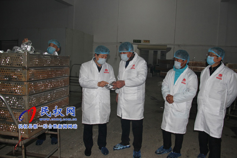 縣領(lǐng)導陳鴻志檢查我縣食品生產(chǎn)企業(yè)安全生產(chǎn)工作 縣領(lǐng)導陳鴻志檢查我縣食品生產(chǎn)企業(yè)安全生產(chǎn)工作