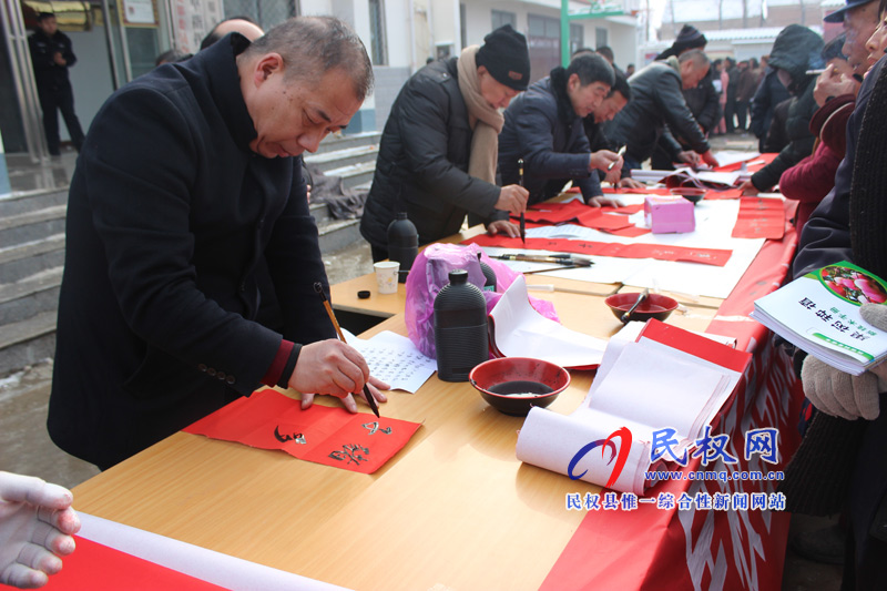 我縣開展文化科技衛(wèi)生法律“四下鄉(xiāng)”集中示范活動 我縣開展文化科技衛(wèi)生法律“四下鄉(xiāng)”集中示范活動