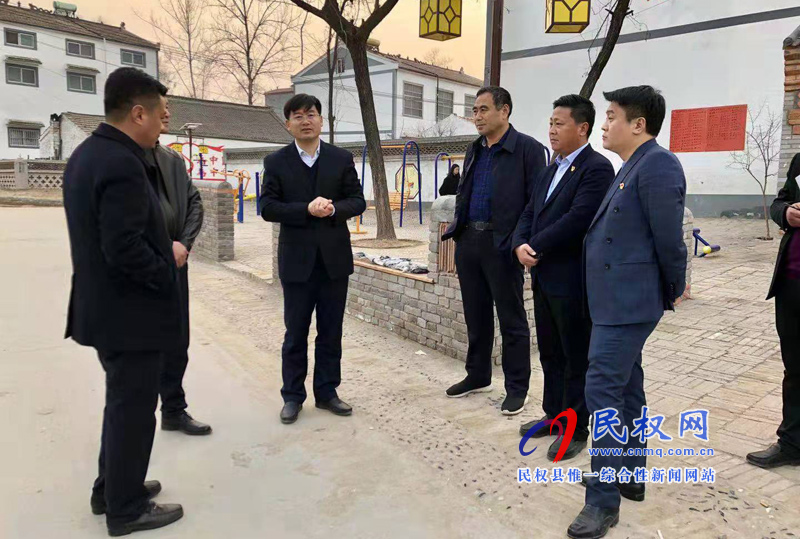 縣委副書記、縣長張團(tuán)結(jié)到部分鄉(xiāng)鎮(zhèn)街道辦督導(dǎo)脫貧攻堅和鄉(xiāng)村振興工作