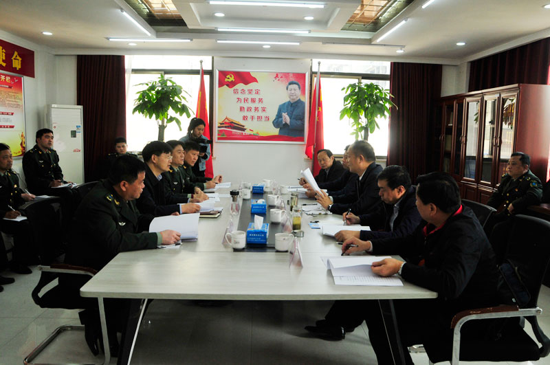 省人防辦黨組書記、主任賈宏偉到我縣調(diào)研人防項目建設(shè)和脫貧攻堅工作