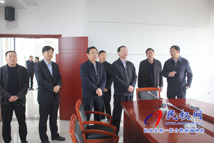 市委常委、市紀(jì)委書(shū)記楚耀華到我縣調(diào)研紀(jì)檢監(jiān)察和脫貧攻堅(jiān)工作