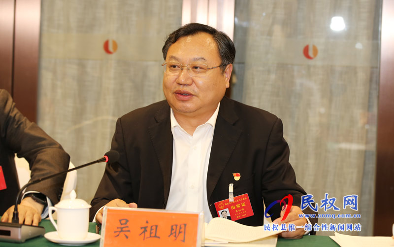 市政協(xié)主席曾昭寶參加民權(quán)代表團(tuán)審議市政府工作報(bào)告和計(jì)劃、財(cái)政工作報(bào)告