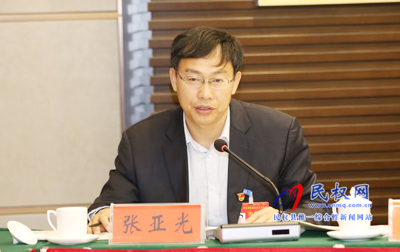 民權(quán)代表團繼續(xù)認真審議《政府工作報告》和法檢兩院工作報告 民權(quán)代表團繼續(xù)認真審議《政府工作報告》和法檢兩院工作報告