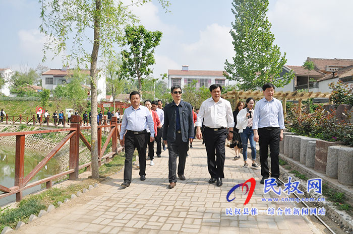 商丘市委黨校主題班到我縣開展現(xiàn)場教學(xué)活動(dòng) 商丘市委黨校主題班到我縣開展現(xiàn)場教學(xué)活動(dòng)