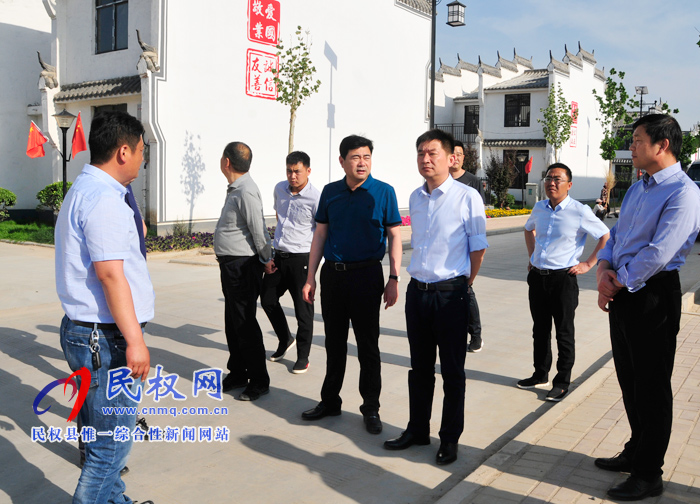 縣委常委、縣委辦公室主任孟亞松調(diào)研鄉(xiāng)村振興工作