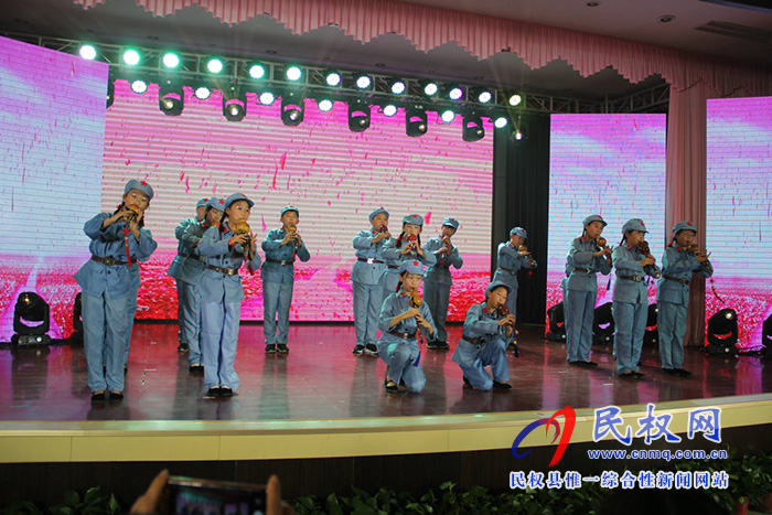 民權(quán)縣實驗小學(xué)第七屆校園文化藝術(shù)節(jié)精彩紛呈 民權(quán)縣實驗小學(xué)第七屆校園文化藝術(shù)節(jié)精彩紛呈