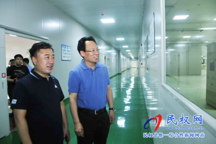 縣委常委、常務副縣長李啟峰深入企業(yè)檢查安全生產工作