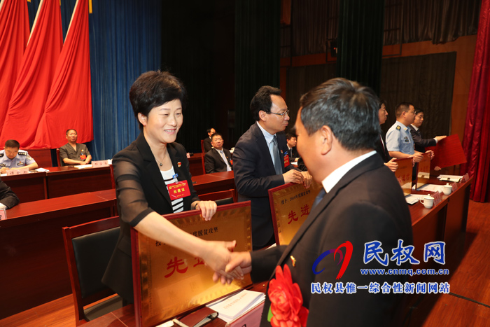中國(guó)共產(chǎn)黨民權(quán)縣第十二屆委員會(huì)第七次全體(擴(kuò)大)會(huì)議召開 中國(guó)共產(chǎn)黨民權(quán)縣第十二屆委員會(huì)第七次全體(擴(kuò)大)會(huì)議召開