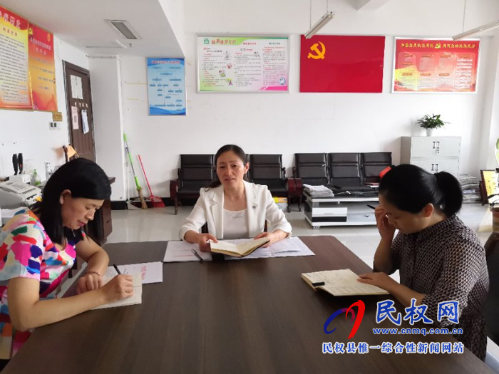 我縣各單位、各鄉(xiāng)鎮(zhèn)（街道辦）傳達貫徹全縣脫貧攻堅推進會精神