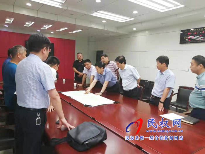 民權(quán)籍在鄭企業(yè)家一行到我縣考察調(diào)研保稅物流中心建設運營工作 民權(quán)籍在鄭企業(yè)家一行到我縣考察調(diào)研保稅物流中心建設運營工作