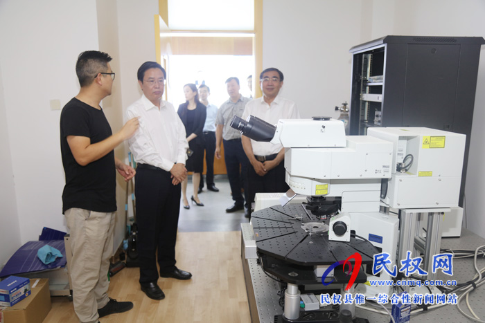市人大常委會(huì)副主任、縣委書(shū)記姬脈常到河南大學(xué)金明校區(qū)參觀考察