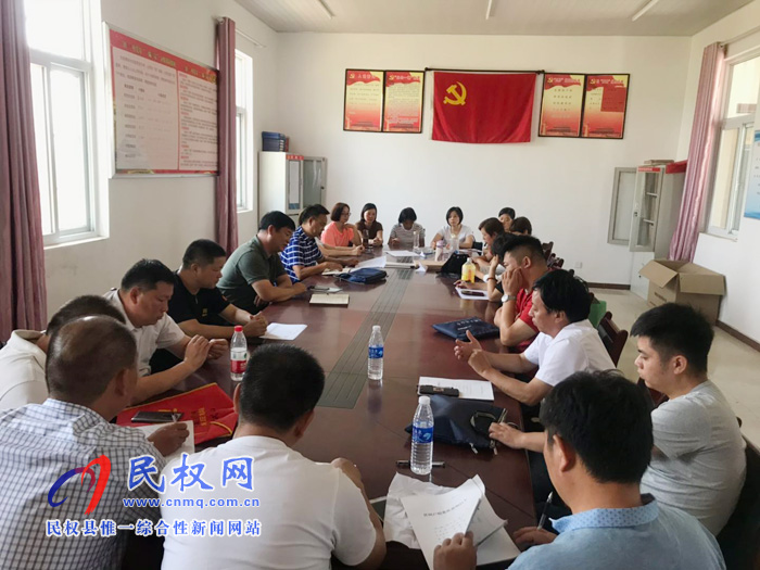 縣司法局舉行“黨的創(chuàng)新理論萬場(chǎng)宣講進(jìn)基層”報(bào)告會(huì) 縣司法局舉行“黨的創(chuàng)新理論萬場(chǎng)宣講進(jìn)基層”報(bào)告會(huì)