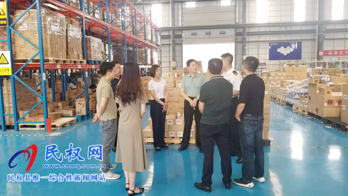 縣委常委、副縣長房季到南京、成都考察保稅物流中心建設(shè)及運營工作