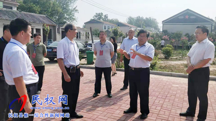 縣政協(xié)對我縣文化廣電旅游局進(jìn)行專題視察 縣政協(xié)對我縣文化廣電旅游局進(jìn)行專題視察