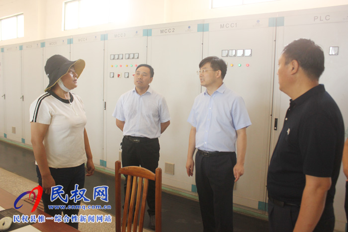 縣委副書記、縣長張團結(jié)調(diào)研我縣涉農(nóng)重點企業(yè)發(fā)展情況