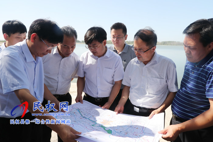 省發(fā)改委副主任郭瑋蒞民調(diào)研引江濟淮工作情況 省發(fā)改委副主任郭瑋蒞民調(diào)研引江濟淮工作情況