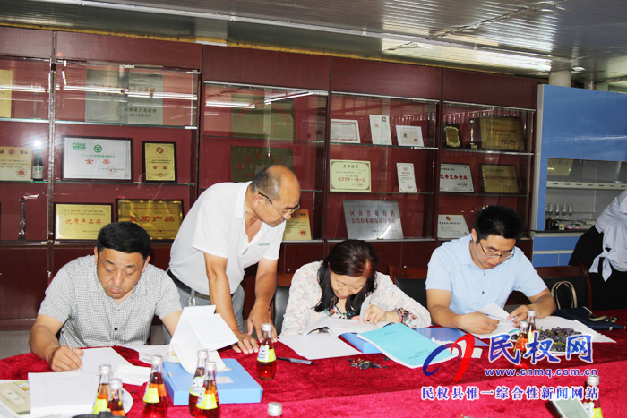 市農(nóng)業(yè)農(nóng)村局檢查驗(yàn)收一二三產(chǎn)業(yè)融合試點(diǎn)縣項(xiàng)目運(yùn)行情況 市農(nóng)業(yè)農(nóng)村局檢查驗(yàn)收一二三產(chǎn)業(yè)融合試點(diǎn)縣項(xiàng)目運(yùn)行情況