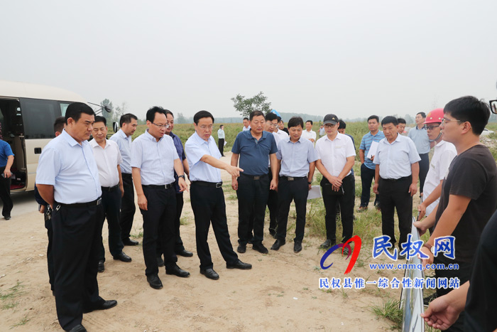 市人大常委會副主任、縣委書記姬脈常調(diào)研我縣城市水系建設工作