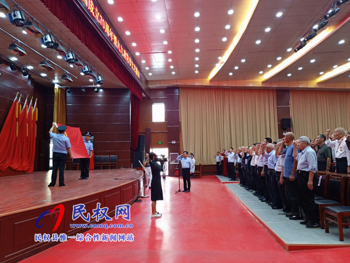 民權縣舉辦離退休干部慶祝新中國成立70周年暨九九重陽節(jié)文藝演出 民權縣舉辦離退休干部慶祝新中國成立70周年暨九九重陽節(jié)文藝演出