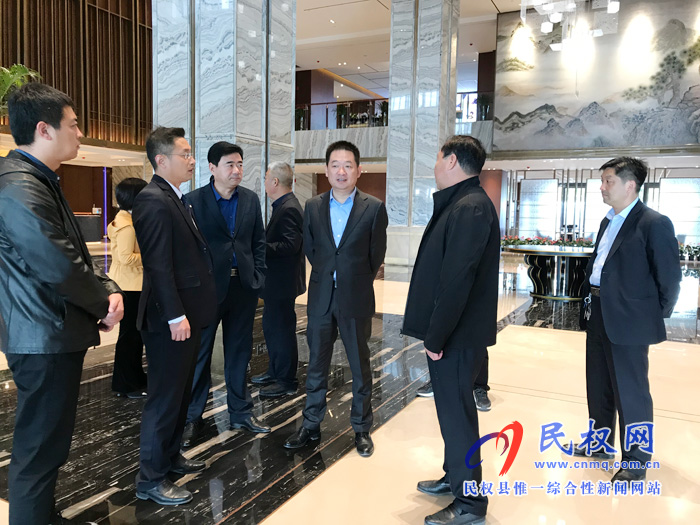 縣委常委、縣委辦公室主任孟亞松檢查酒店保障工作