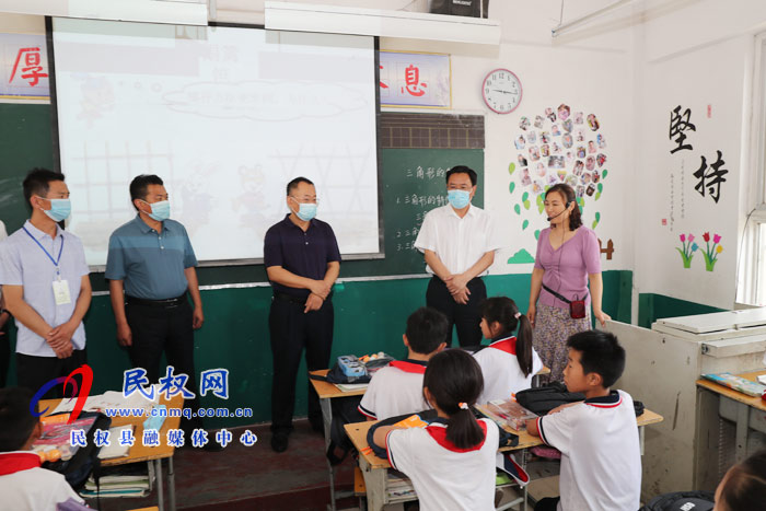 姬脈常寄語全縣少年兒童：立志，樹遠大理想；求知，成棟梁之才