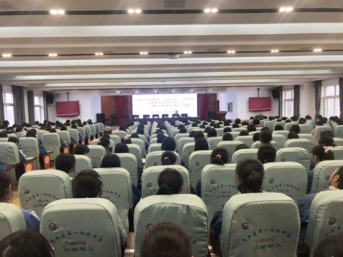 民權(quán)縣檢察院、團(tuán)縣委、縣婦聯(lián)開展法律進(jìn)校園系列活動(dòng)——女童自我保護(hù)知識講座