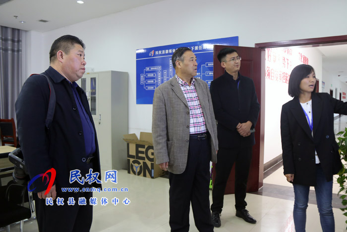 商丘市三區(qū)人才專(zhuān)家林效東蒞臨我縣調(diào)研縣級(jí)融媒體中心建設(shè)工作 商丘市三區(qū)人才專(zhuān)家林效東蒞臨我縣調(diào)研縣級(jí)融媒體中心建設(shè)工作