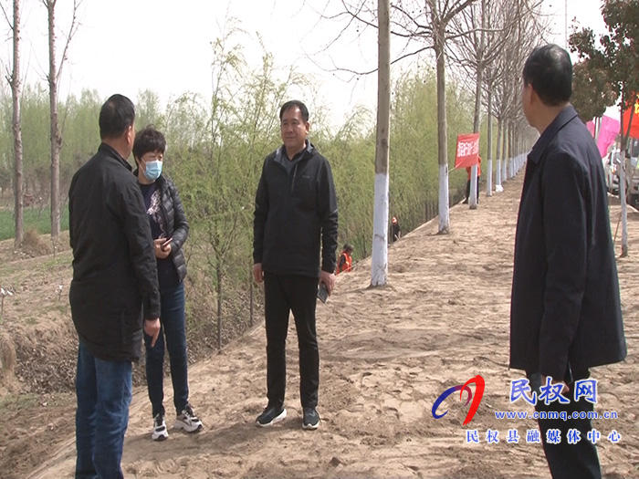 市公路養(yǎng)護督導(dǎo)組到民督導(dǎo)公路春季養(yǎng)護工作 市公路養(yǎng)護督導(dǎo)組到民督導(dǎo)公路春季養(yǎng)護工作
