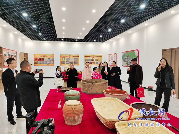 “百年風雨 共鑄輝煌”2021年商丘市“中國夢、春之聲”詩歌朗誦會在我縣舉辦