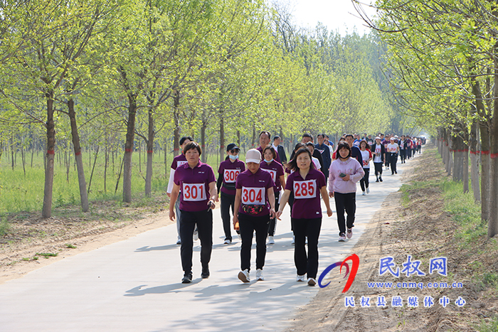 民權(quán)縣教體系統(tǒng)教職工運動會舉行 民權(quán)縣教體系統(tǒng)教職工運動會舉行