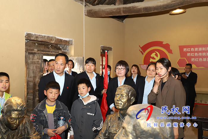 民權(quán)縣第五小學開展“學黨史 感黨恩 跟黨走”紅色教育主題活動 民權(quán)縣第五小學開展“學黨史 感黨恩 跟黨走”紅色教育主題活動