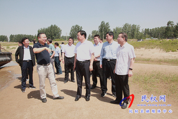 市委常委、常務(wù)副市長(zhǎng)吳祖明到民開展巡河調(diào)研工作