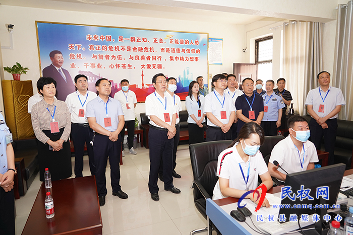 市人大常委會副主任、縣委書記姬脈常帶隊巡視高考工作