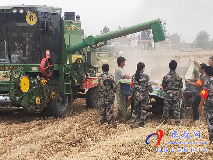 黨員為咱辦實(shí)事 真情幫扶解民憂(yōu) 黨員為咱辦實(shí)事 真情幫扶解民憂(yōu)