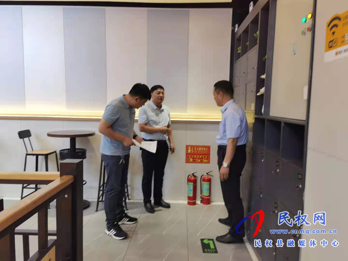 縣供銷社對所屬企業(yè)進(jìn)行安全生產(chǎn)大排查 縣供銷社對所屬企業(yè)進(jìn)行安全生產(chǎn)大排查