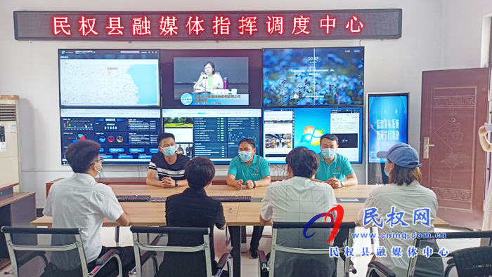 愛(ài)心企業(yè)儒房地產(chǎn)慰問(wèn)融媒體中心一線工作人員 愛(ài)心企業(yè)儒房地產(chǎn)慰問(wèn)融媒體中心一線工作人員