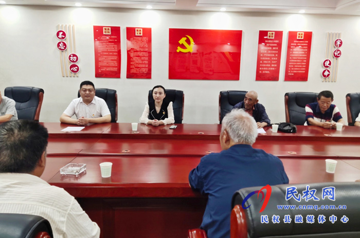 王莊寨鎮(zhèn):召開“迎國慶 慶中秋”老干部座談會 王莊寨鎮(zhèn):召開“迎國慶 慶中秋”老干部座談會