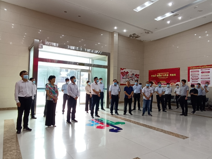 睢陽區(qū)黨政考察團(tuán)到民參觀考察 睢陽區(qū)黨政考察團(tuán)到民參觀考察