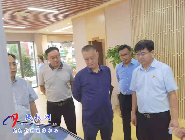 縣委書記張團結(jié)帶隊赴河南機電職業(yè)學(xué)院參觀考察 縣委書記張團結(jié)帶隊赴河南機電職業(yè)學(xué)院參觀考察