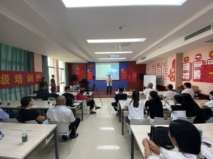 我縣舉辦全民健身氣功知識(shí)講座 我縣舉辦全民健身氣功知識(shí)講座