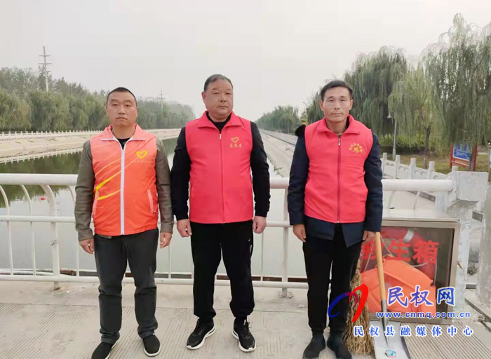 縣畜牧發(fā)展服務(wù)中心志愿者見(jiàn)義勇為 踐初心彰顯黨員風(fēng)范 擔(dān)使命再現(xiàn)軍人本色