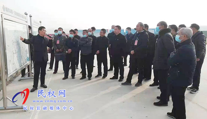 民權(quán)縣離退休黨工委、縣委老干部局組織我縣離退休干部赴柘城縣學(xué)習(xí)調(diào)研